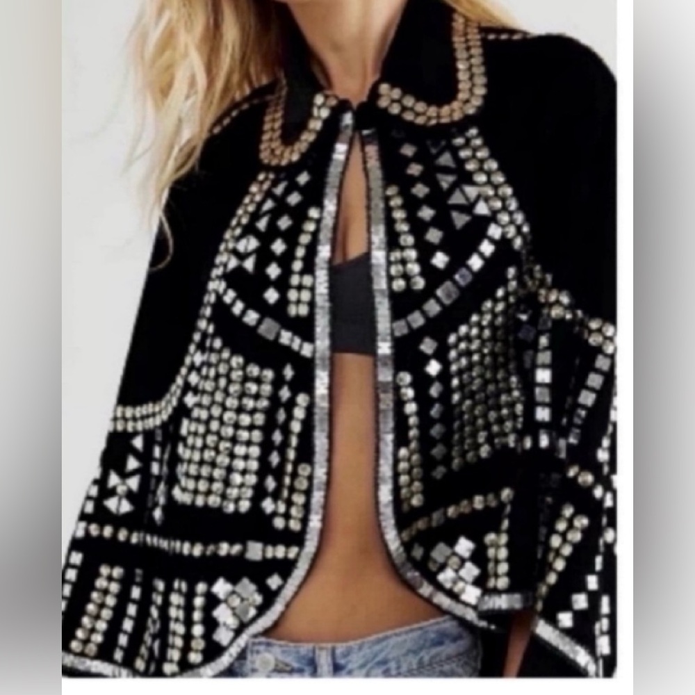 Free People Encore Embellished Velvet Cape NWT - Picture 4 of 14